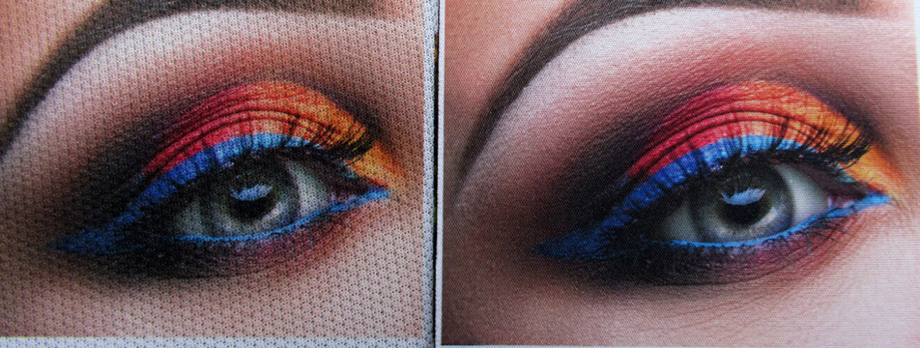 Image printing comparing on smooth fabric and rough surface