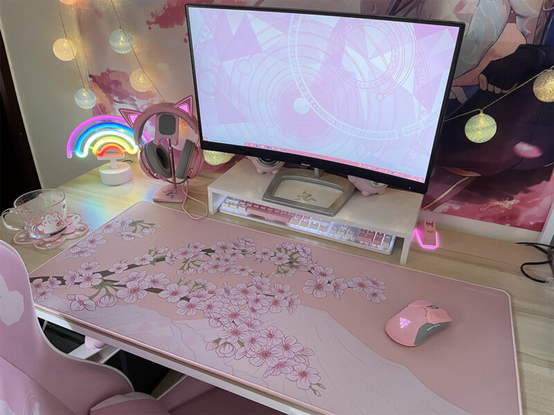 Sakura mousepad pink gaming setup