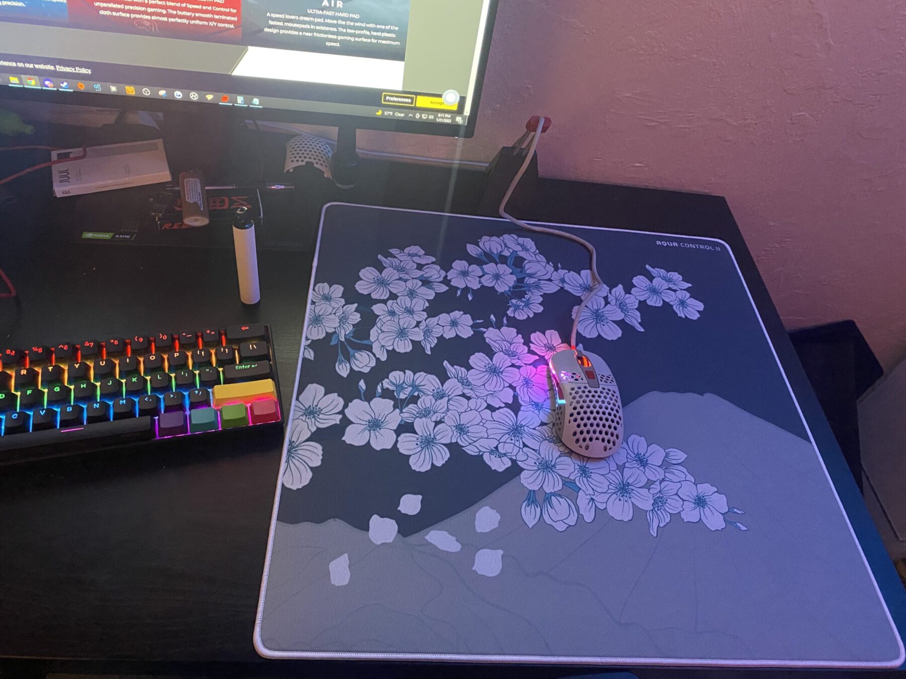 Aqua Control II Sakura Blue arrived today! My new favorite mousepad. :  r/MouseReview
